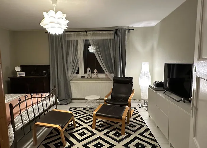 Cherry Tree Cozy Rooms